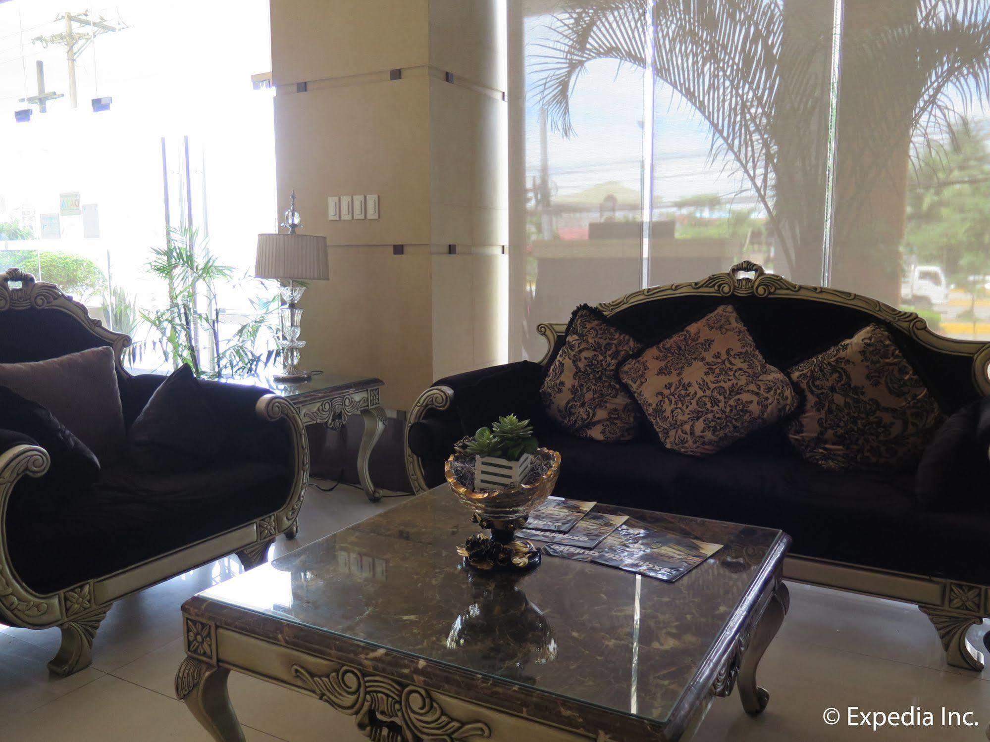 Big 8 Corporate Hotel Tagum Екстер'єр фото